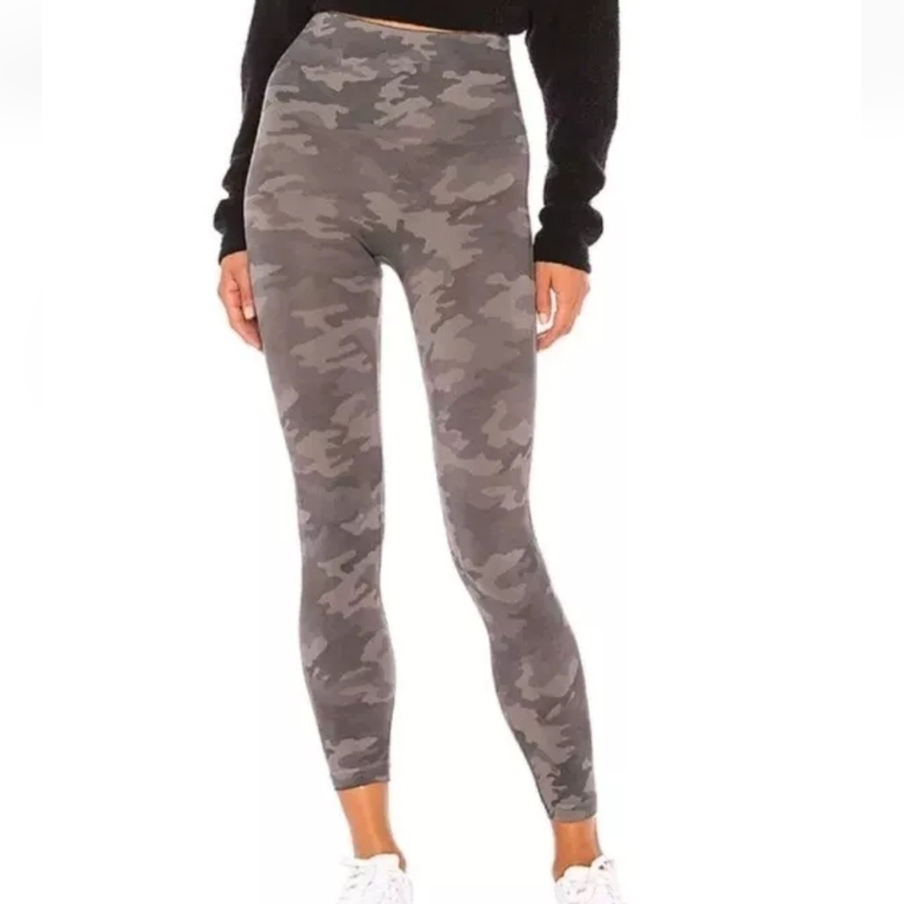 Spanx Seamless Lamn Cropped Ankle Legging Woman Sz XL Sage Green Camo Y2k Nwot